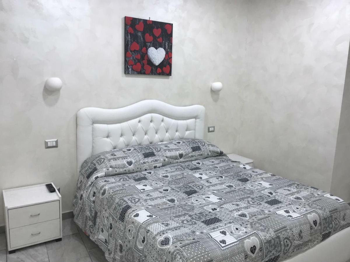 הוילה נאפולי Luishouse מראה חיצוני תמונה